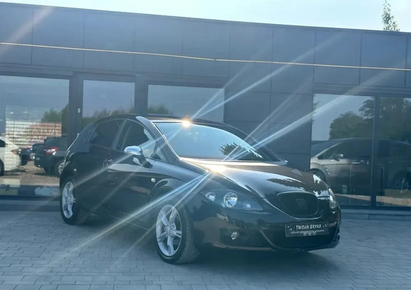 Seat Leon cena 18900 przebieg: 258900, rok produkcji 2008 z Lubniewice małe 154